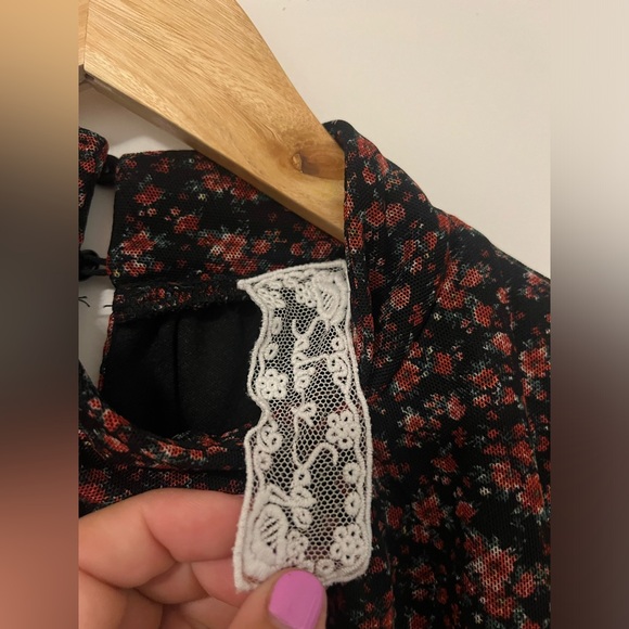 Pink/Black Flower Flowy a Turtle Neck Long Sleeve Dress - Picture 3 of 5